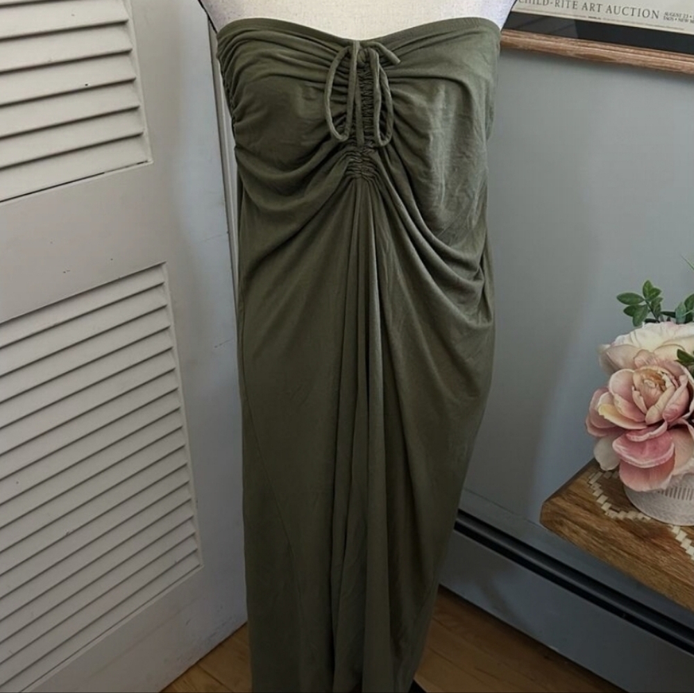 House Of Harlow Elegant Olive Green Strapless Dress